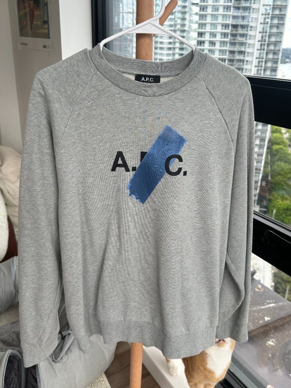 A.P.C. Logo Tee Gray Artistic Blue Paint Accent Size M Made Turkey